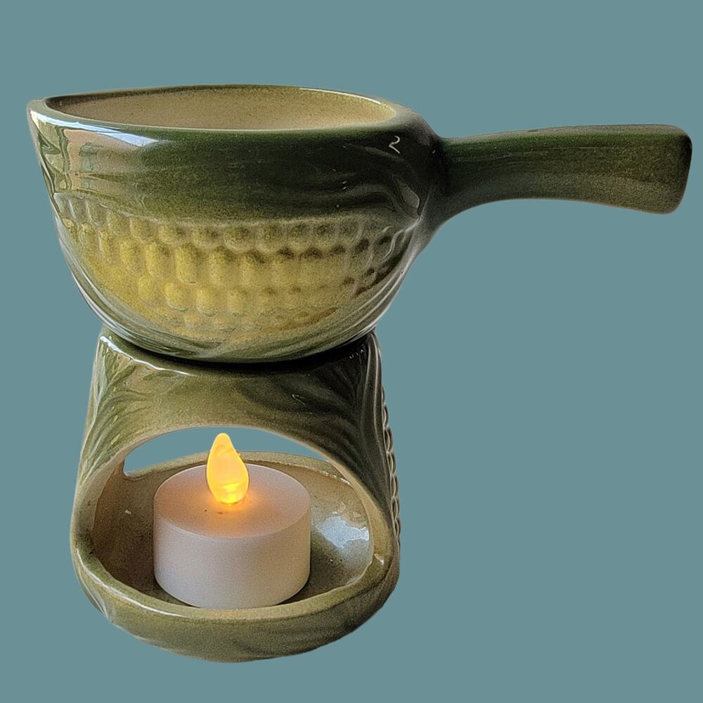 Vintage 1950s Shawnee Pottery "Corn King" Butter Warmer Set